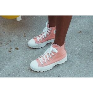 Converse Chuck Taylor All Star Pink Lugged Platform High Sneakers 7.5